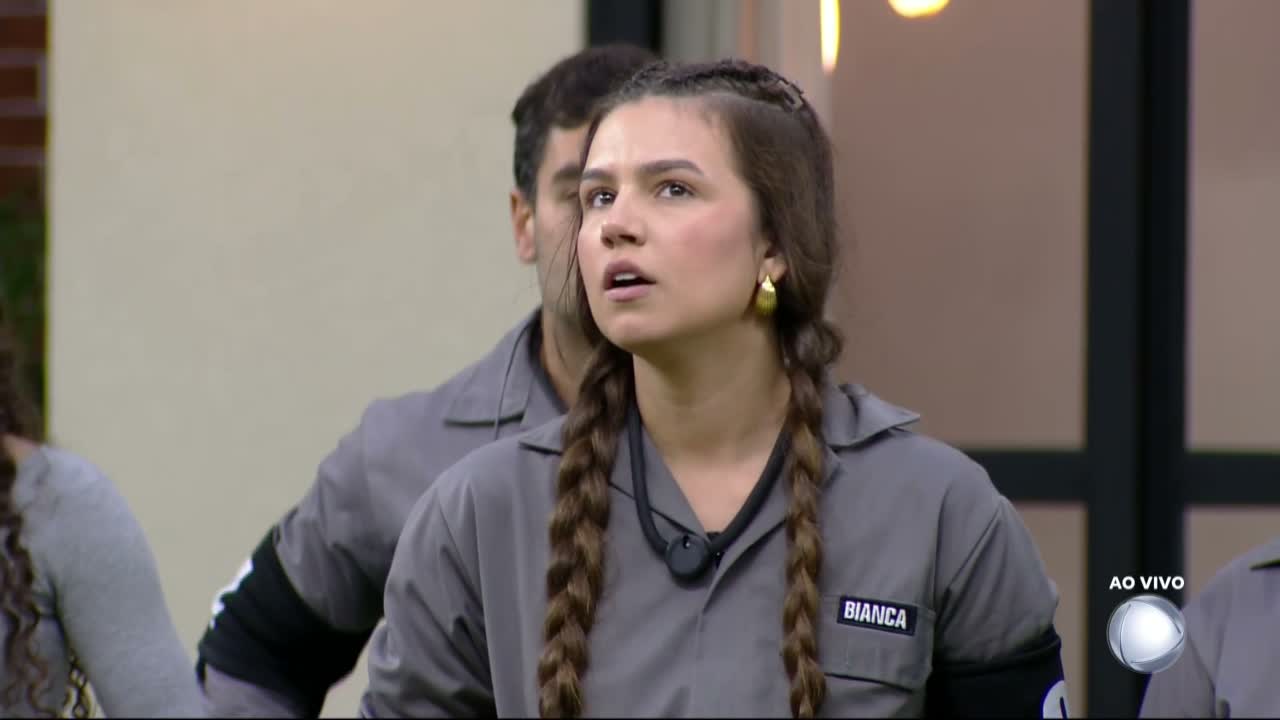 Bianca Becker durante a Prova Tô Fora da Semana 4 da Casa do Patrão